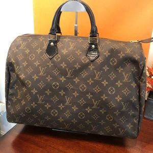 Authentic Louis Vuitton Speedy 35